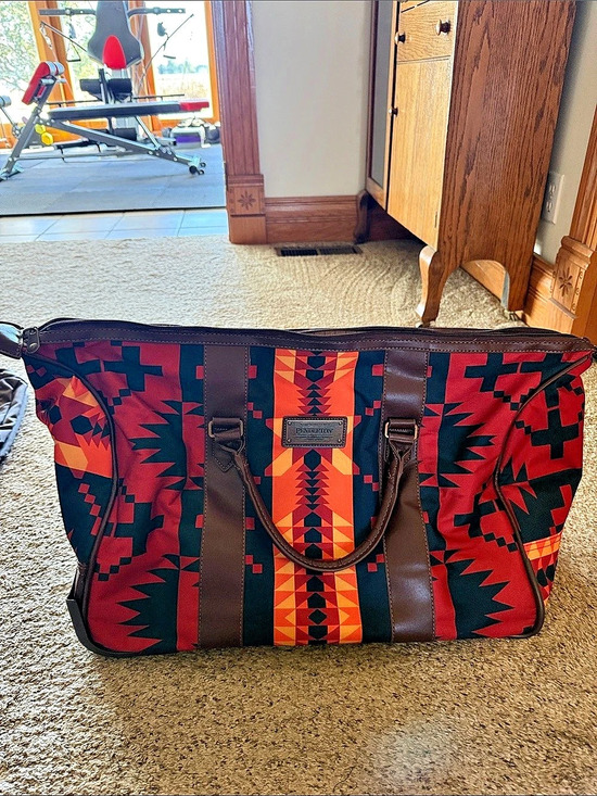Pendleton Handbags - Pendleton Spider Rock Rolling Duffel Red & Black